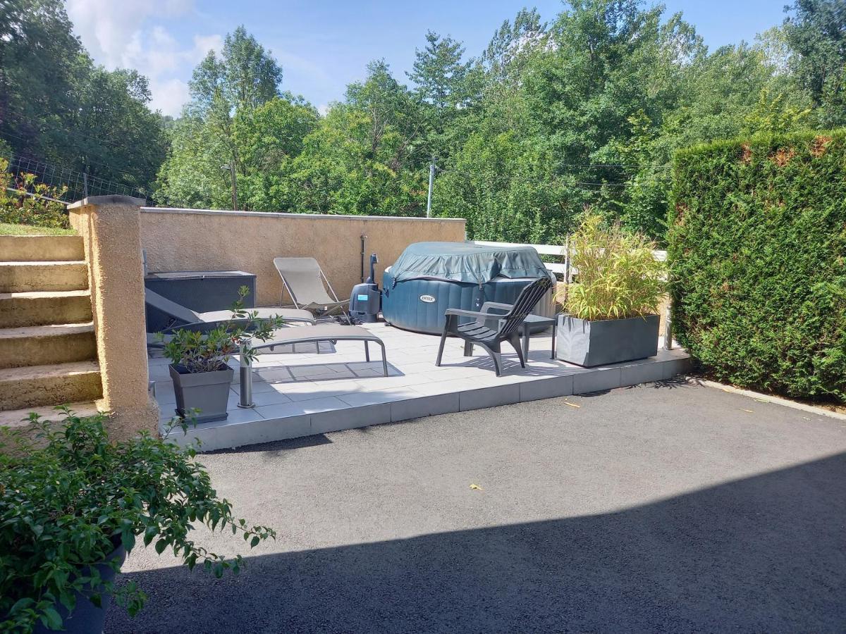 Appartement En Aveyron Aubin  Extérieur photo