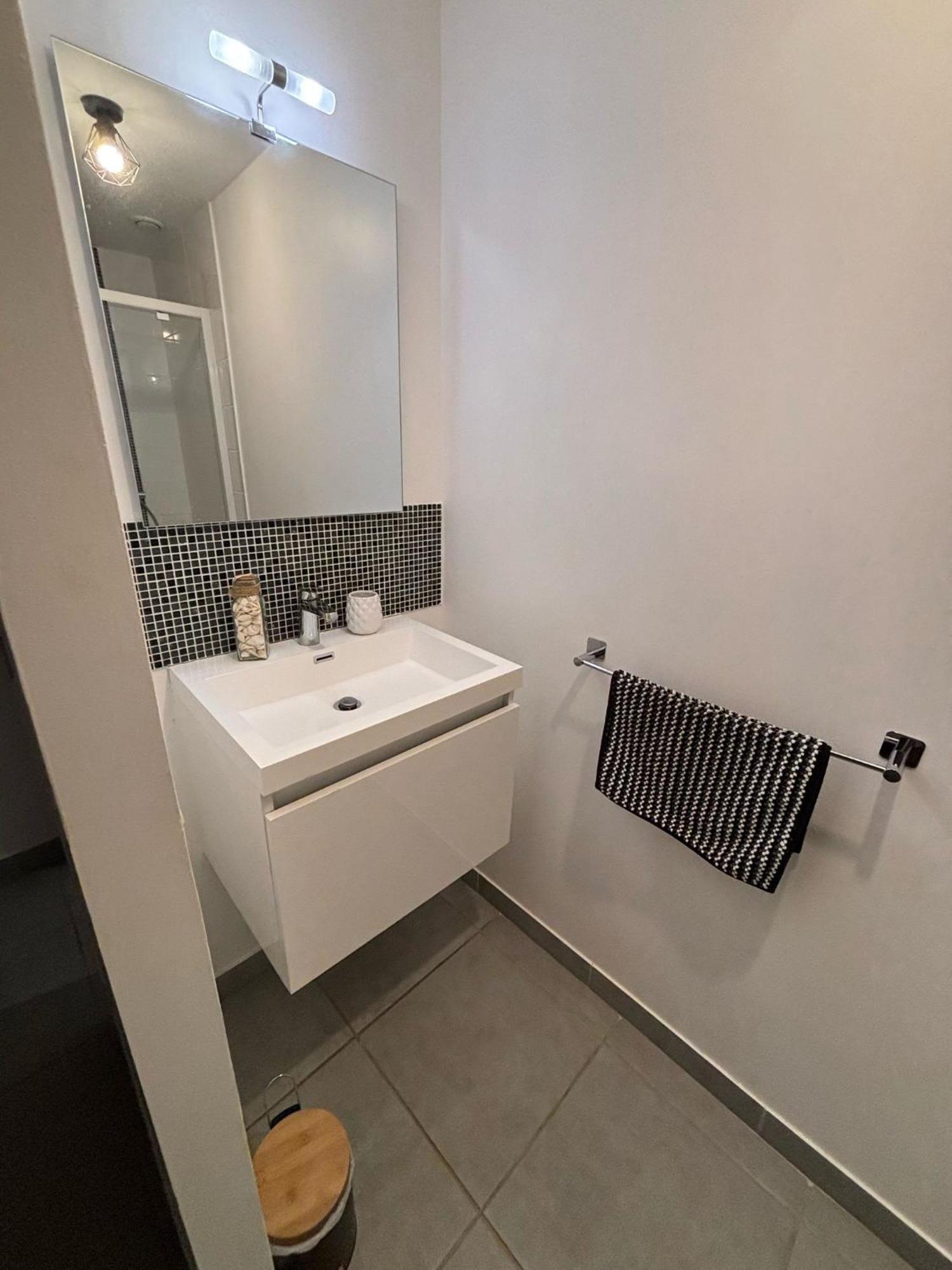 Appartement En Aveyron Aubin  Extérieur photo